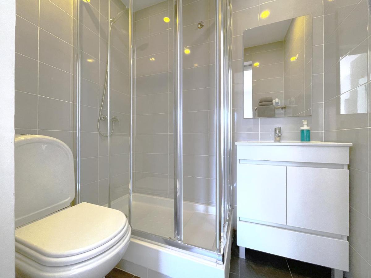 SWEET CHILI - Studio with balcony near Metro & Airport - 3