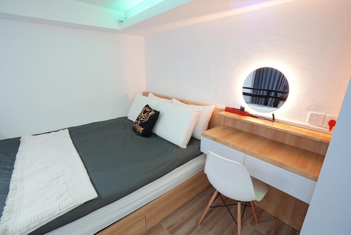 Mezzanine Luxury Smart Room - Sanur - 2