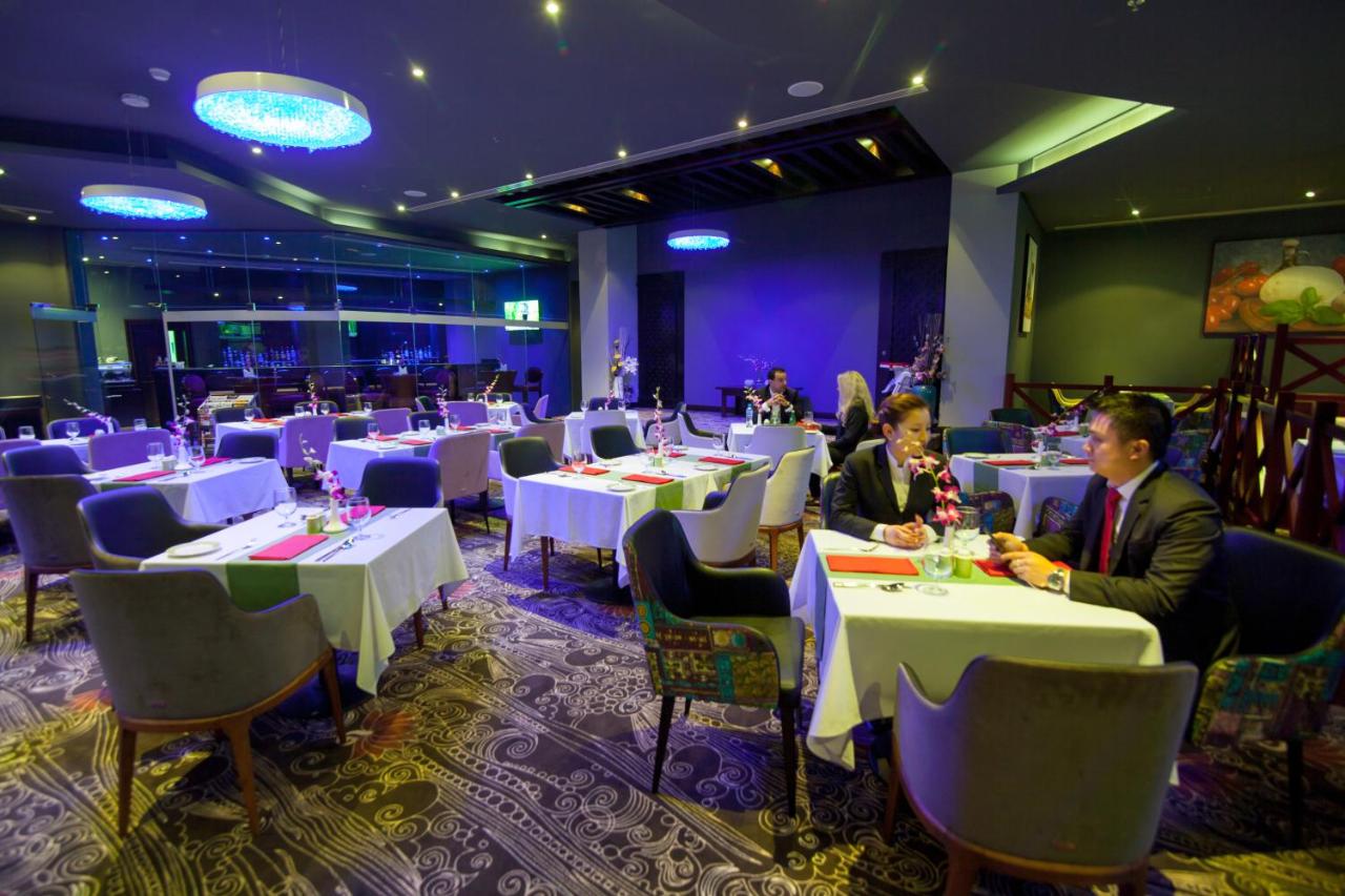 Premier Hotel photo