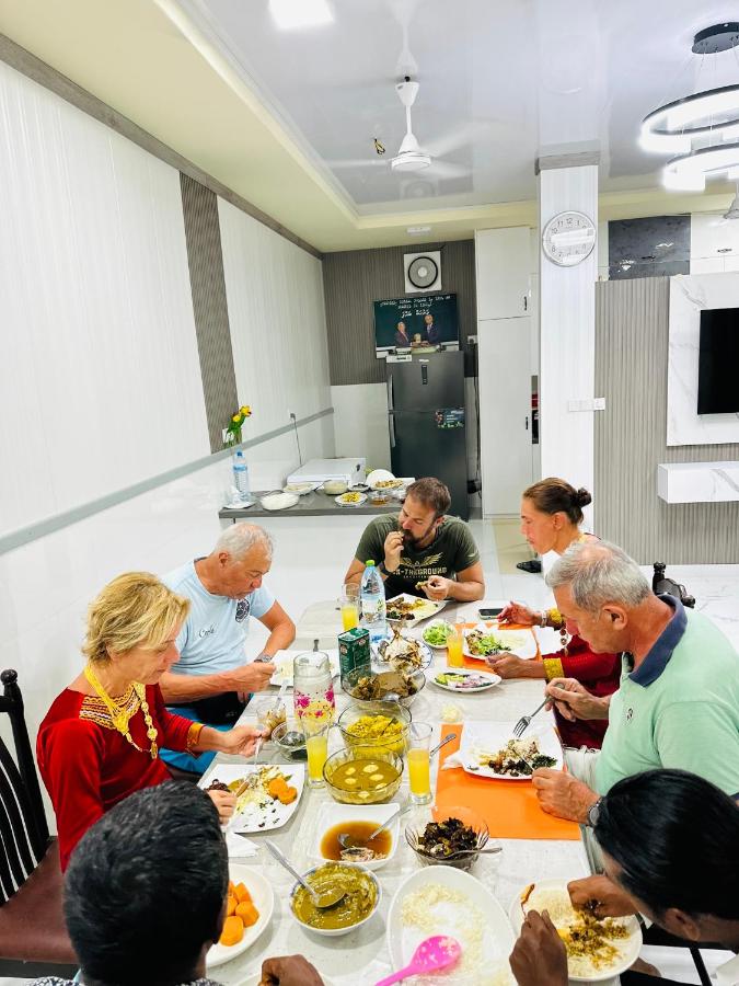 Nika Inn Himandhoo - 3