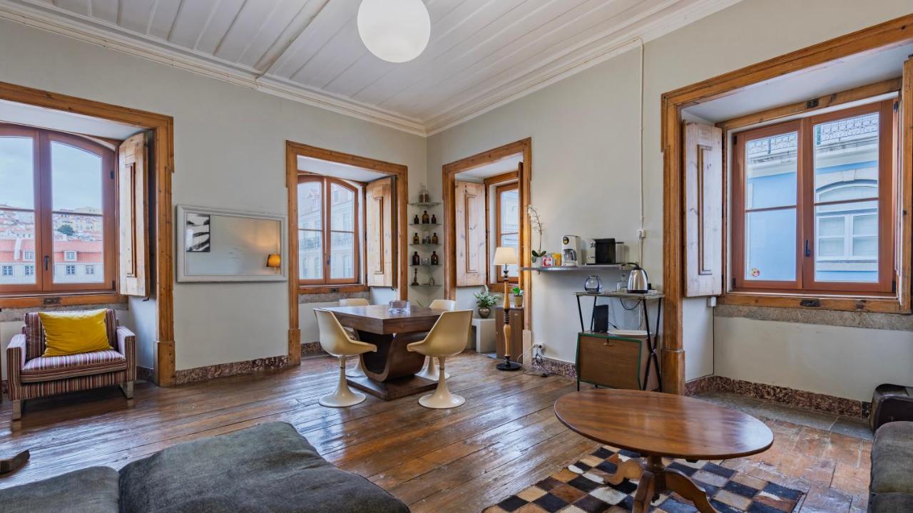 Portuguese Charm Guesthouse by LovelyStay - 4