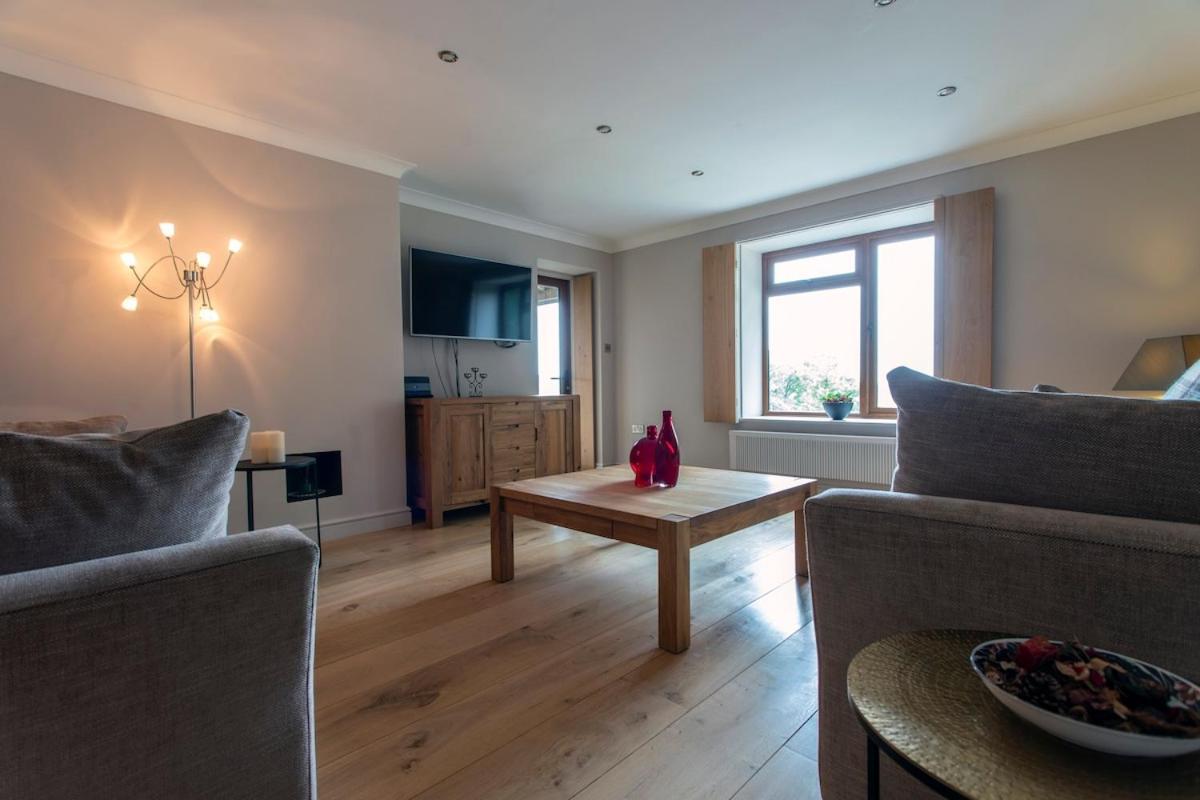 Bath Views! 4 bedroom detached private parking 3 cars - 5