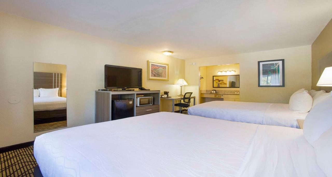 SureStay Plus Hotel by Best Western Sacramento North — photo 22