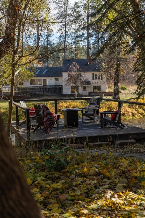 Quiet Waterfront Cottage on the Little Spokane River — photo 10