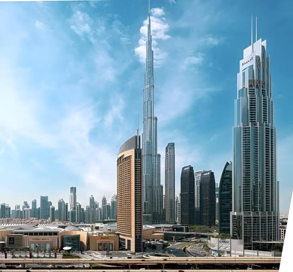 Fresh New 2 Bedroom! Amazing Burj Khalifa View! 5-star Pool & Gym Access!