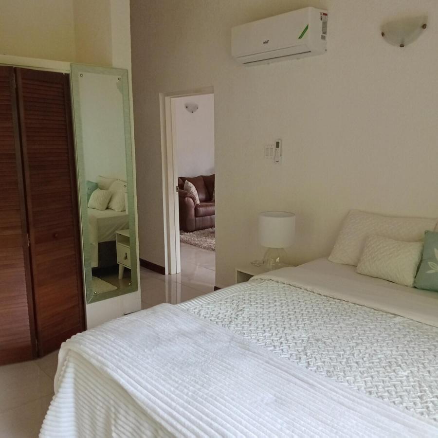 Gorgeous 1 Bedroom Apartment in the Kingston Hills - 2