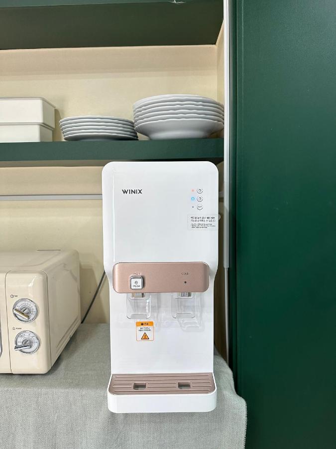 Hongik Univ Station Romantic Rooftop-House - 5