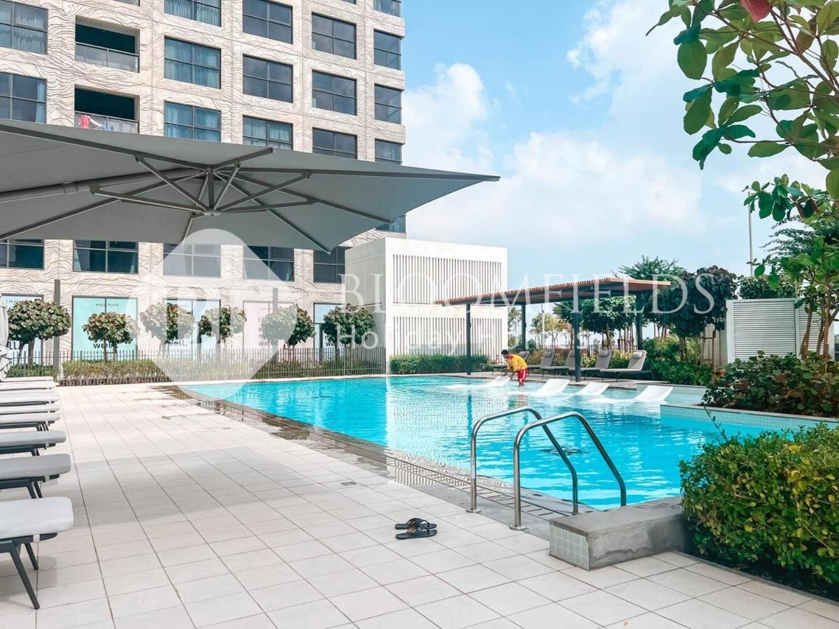 Bloomfields Modern Stu Pixel with Beach Access - 5