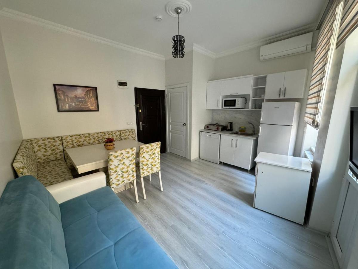 Istanberry - Scarlet Three Bedroom Apartments - 4