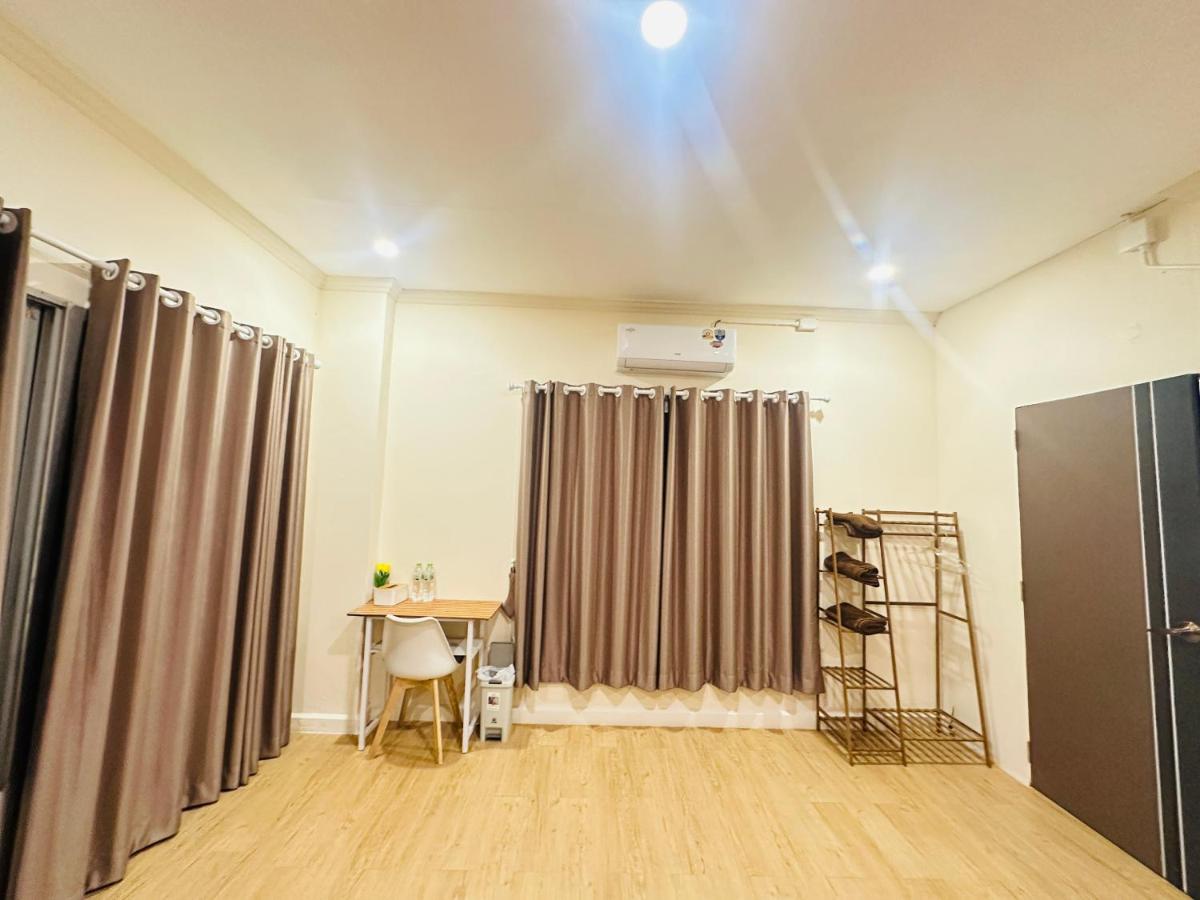 Dedbaicha cafe & Hostel Phuket old town - 3