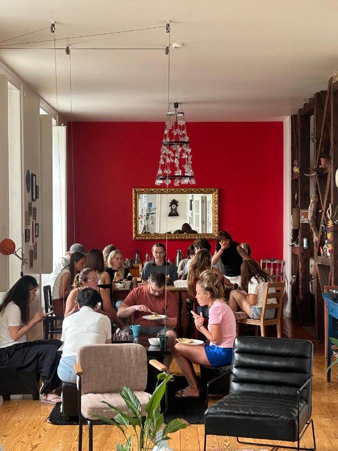 Living Lounge Hostel - 3