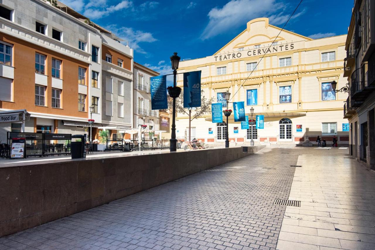 NEW STREET FANTASY 2 Center Apartment