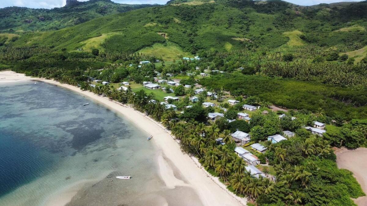 Village Life Experience - Naviti Island - 4