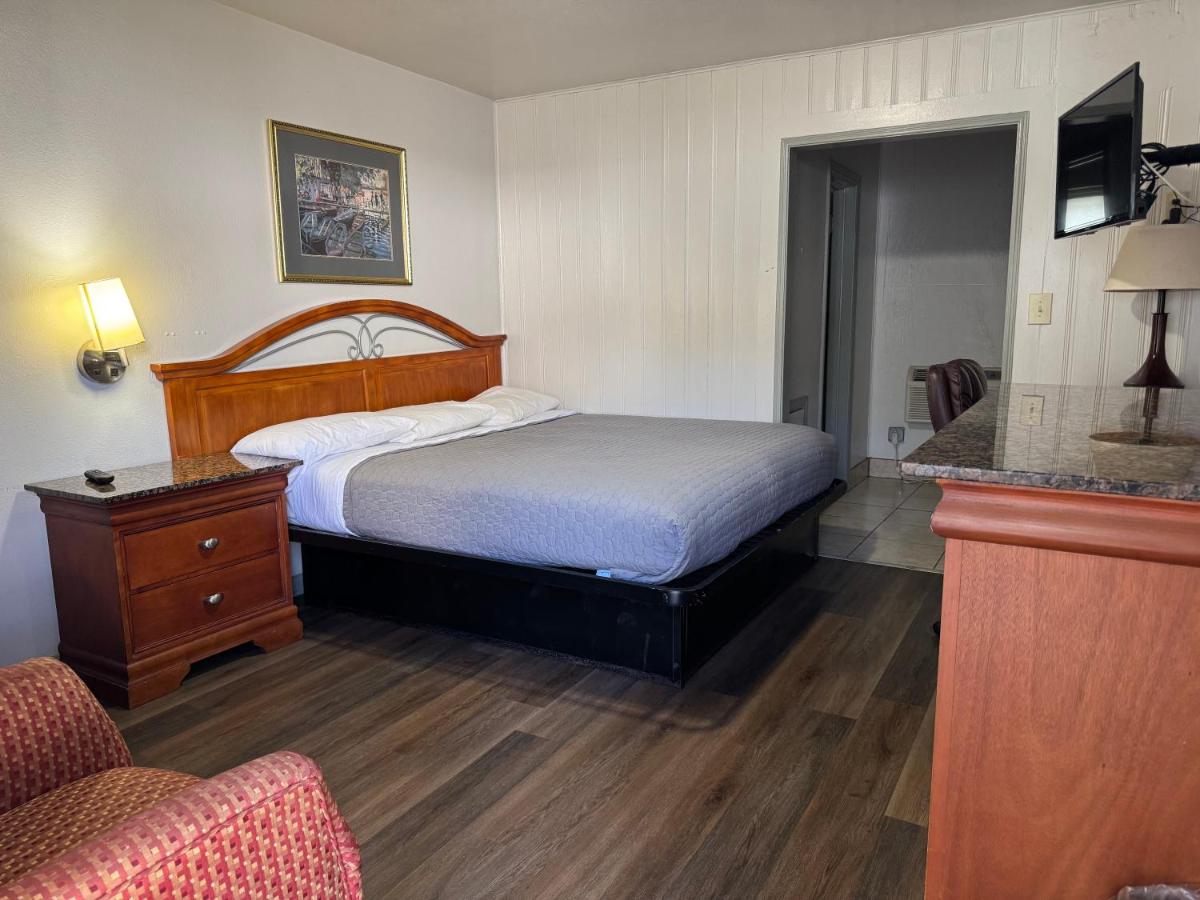 Royal Inn — photo 12