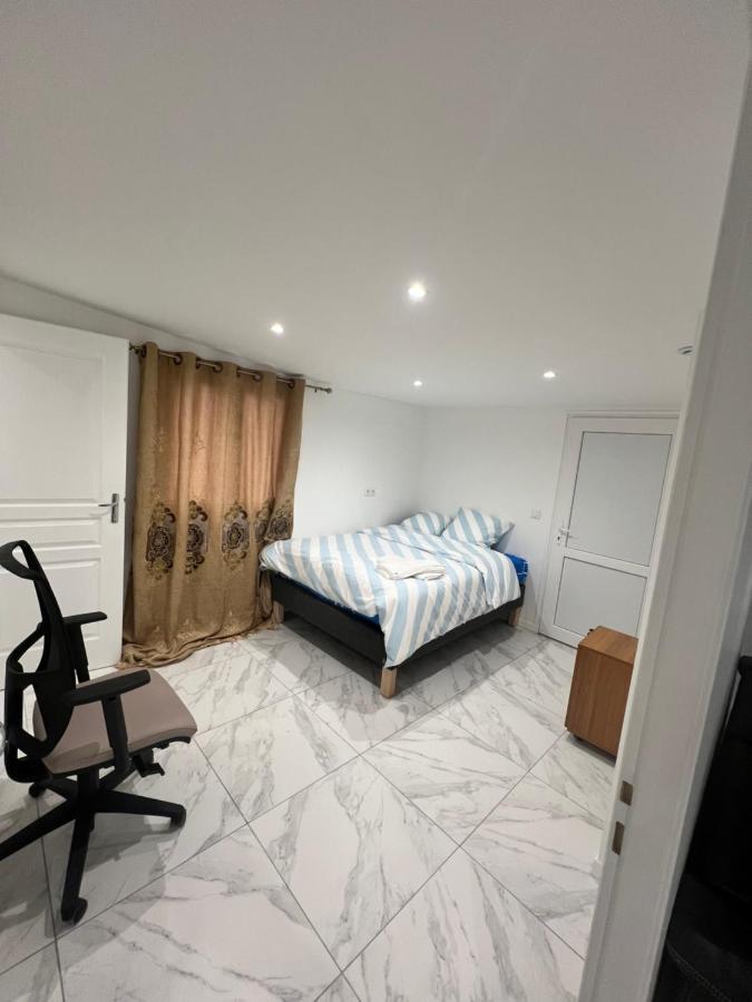 Chambre dans un appartement