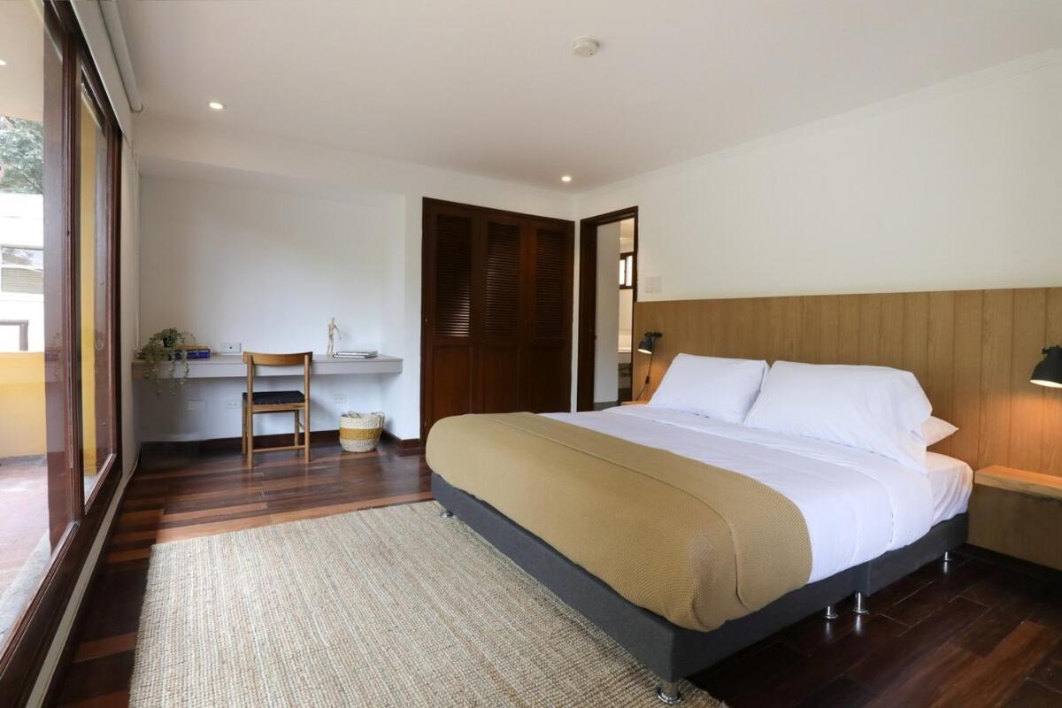 Urban Charm Your Zona G Escape Awaits 501