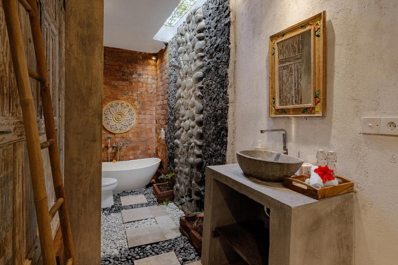 Pratiwi Ubud Villa - 3