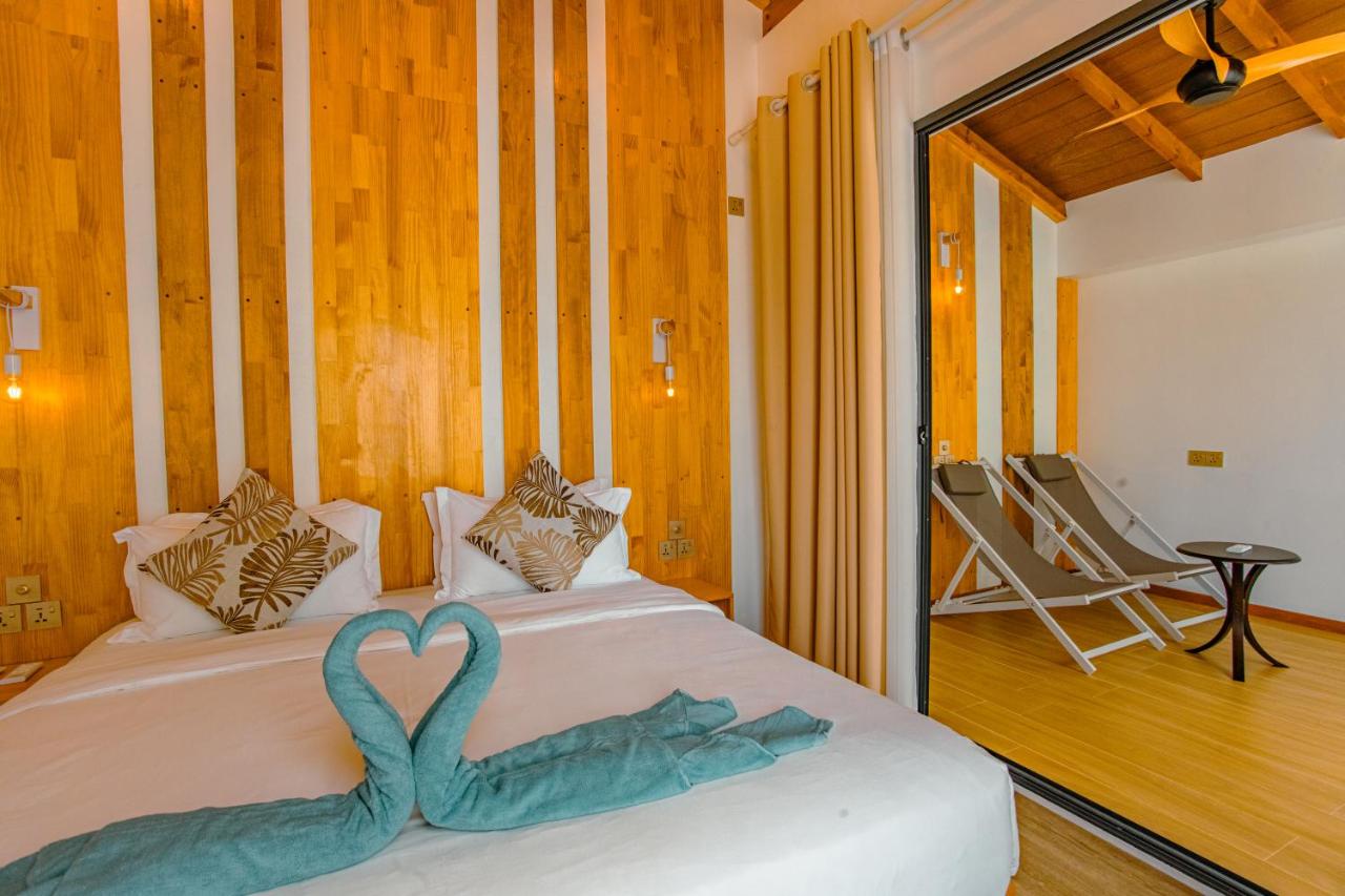 Sunny Stay Dhigurah - 2