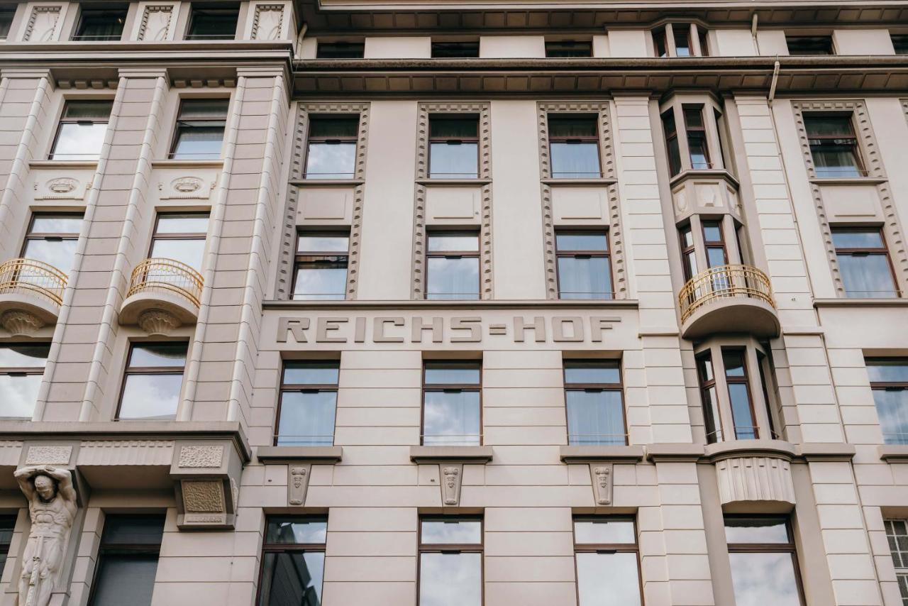 Reichshof Hotel Hamburg in Hamburg - Rivivi la Storia in Movimento nel Cuore di Amburgo