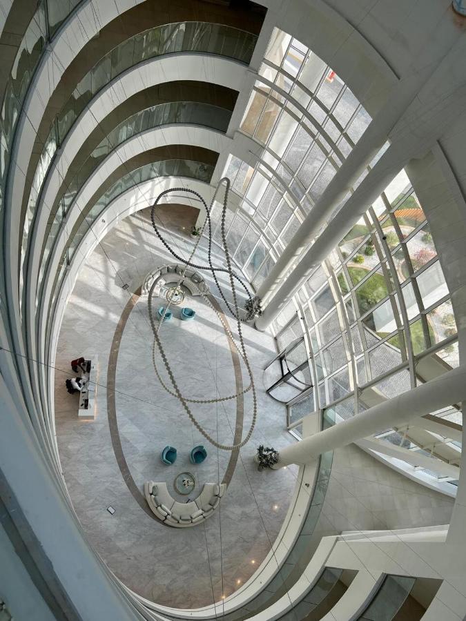 Luxurious Home by the beach in the Palm Jumeirah - 3