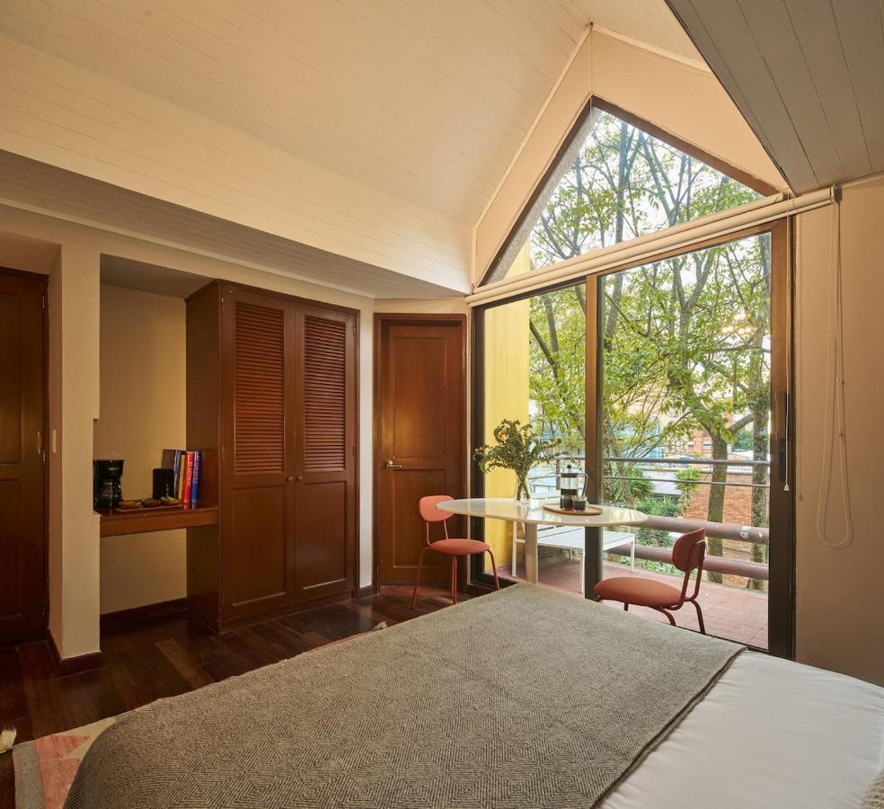 Fresh & Fabulous in the Heart of Zona G 404 - 5