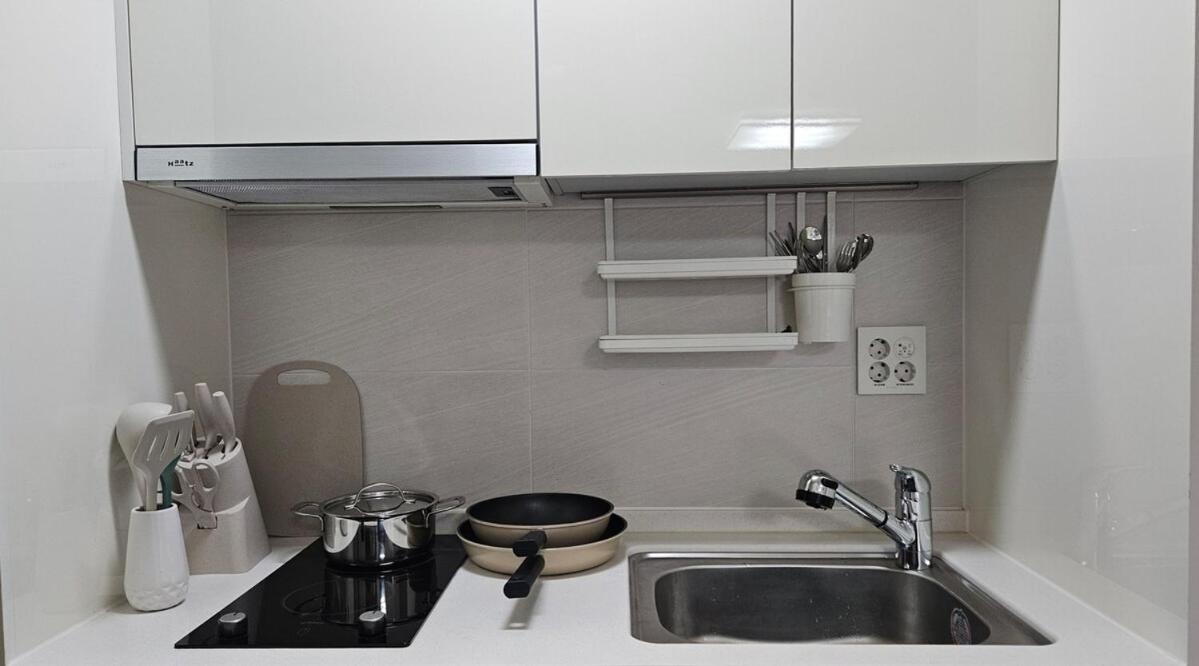 2503# Quiet Premium stay# The Vogue Grande Retreat# All-new furniture, extra-large bed# Sinnonhyeon 1min - 3