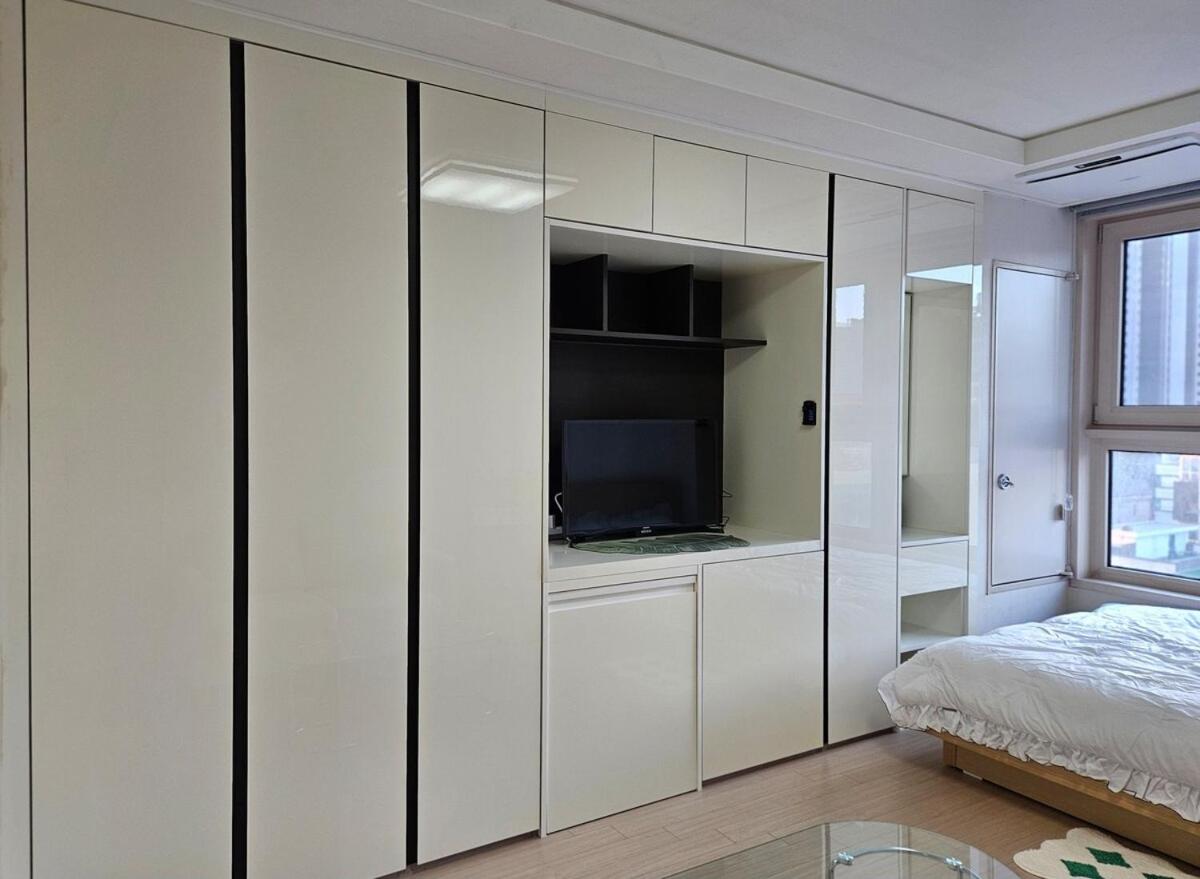 2503# Quiet Premium stay# The Vogue Grande Retreat# All-new furniture, extra-large bed# Sinnonhyeon 1min - 2