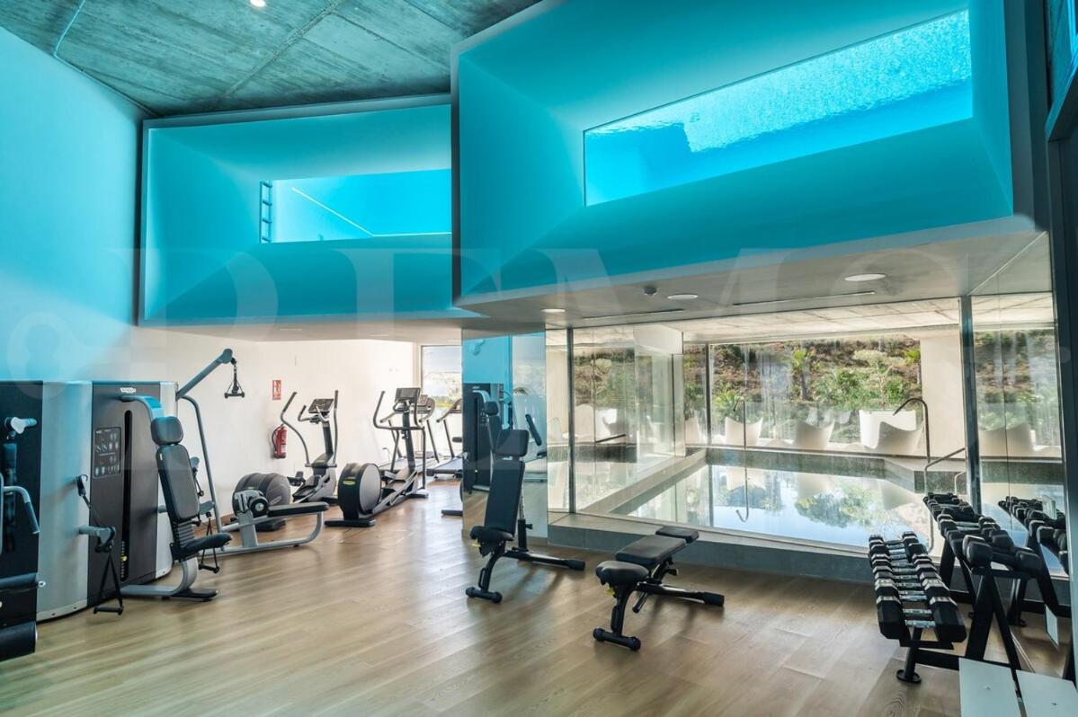 Sea view haven with terrace and parking REMS - 4