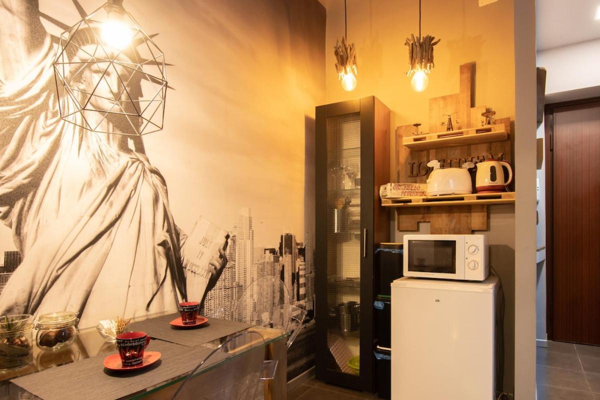 Netflix & Wi-Fi Suite Trieste - NewYork Dream - 3