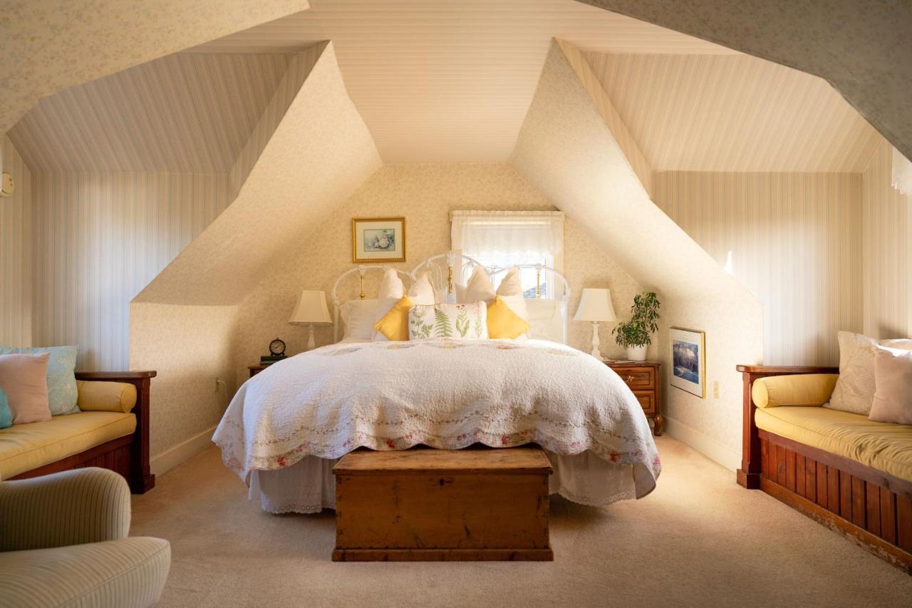 Headlands Inn Bed and Breakfast — photo 2