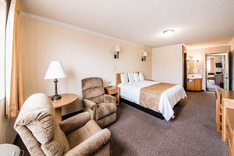 Western Inn - Tremonton, Utah — photo 7
