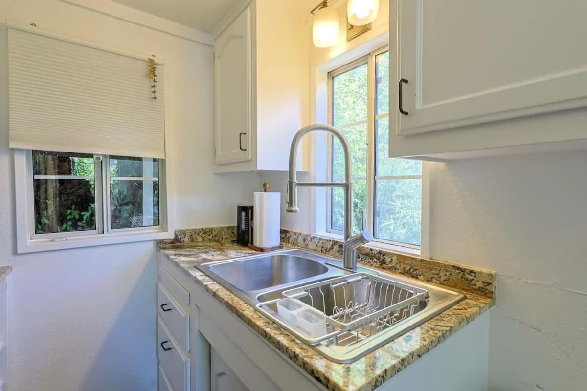 The Topanga Bungalow by Colby & Conrad - 3