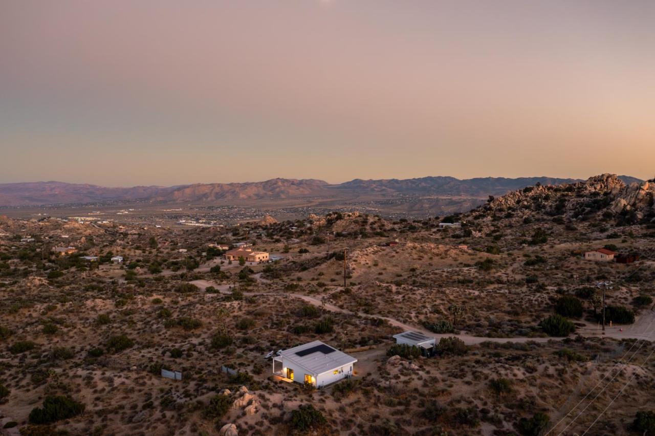 J&B Desert Hideaway — photo 13