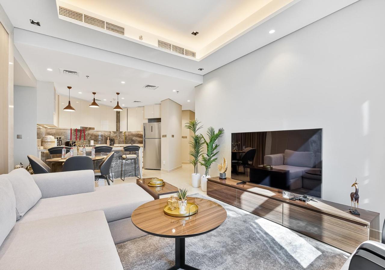 2BR Central Apt in Business Bay Noble Tower