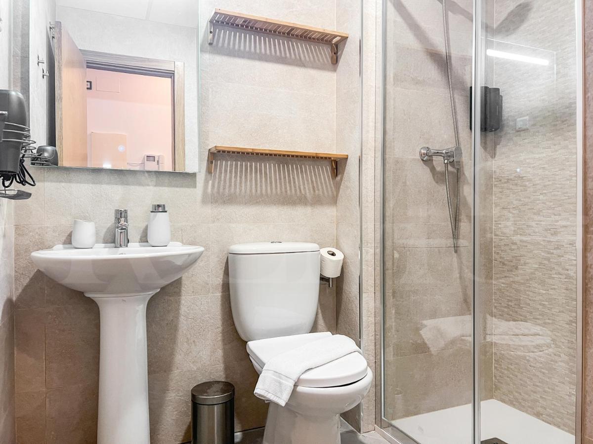 Romantic studio in the center by REMS - 3