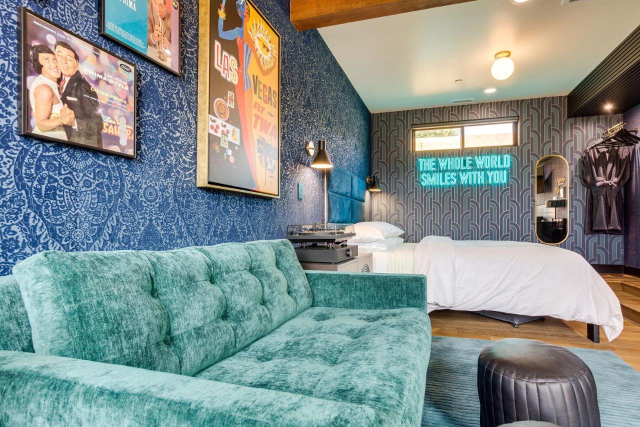 Pray's Motel — photo 17