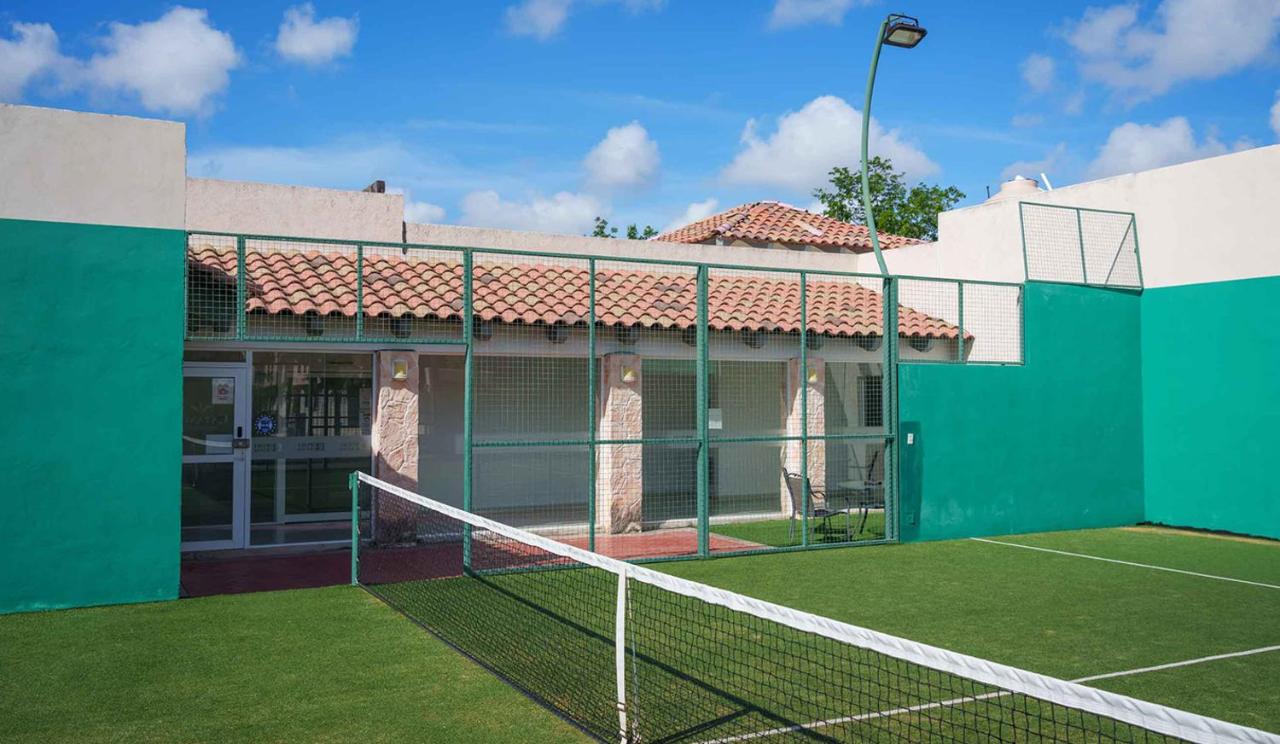 Casa con Alberca y Seguridad Garantizada - 4