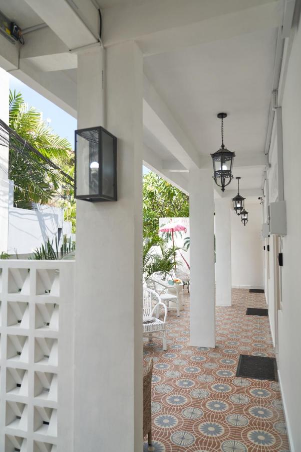 Motel Molly Boutique Rooms Seminyak - 5