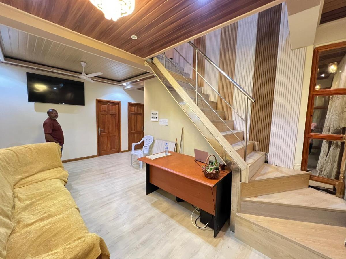 Blue Village Maamigili - 2