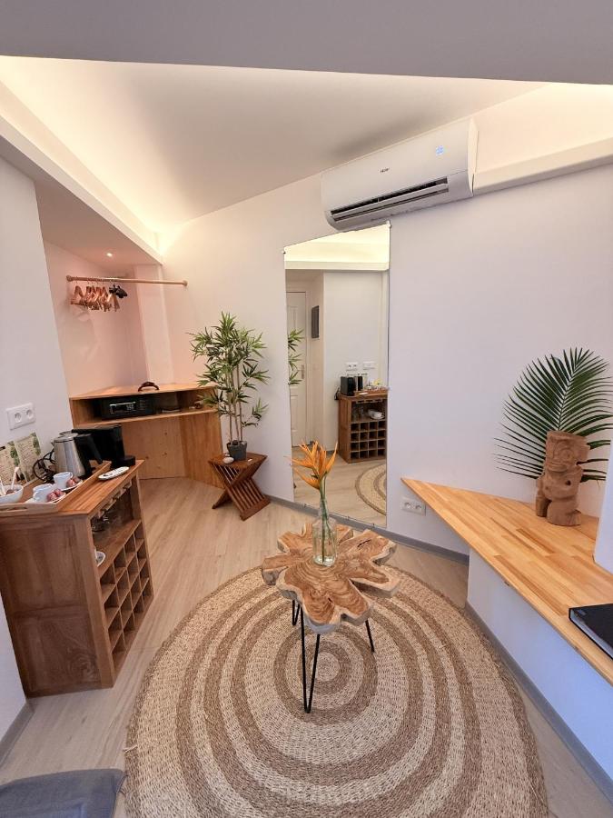 Ononui Airport Studio - 2