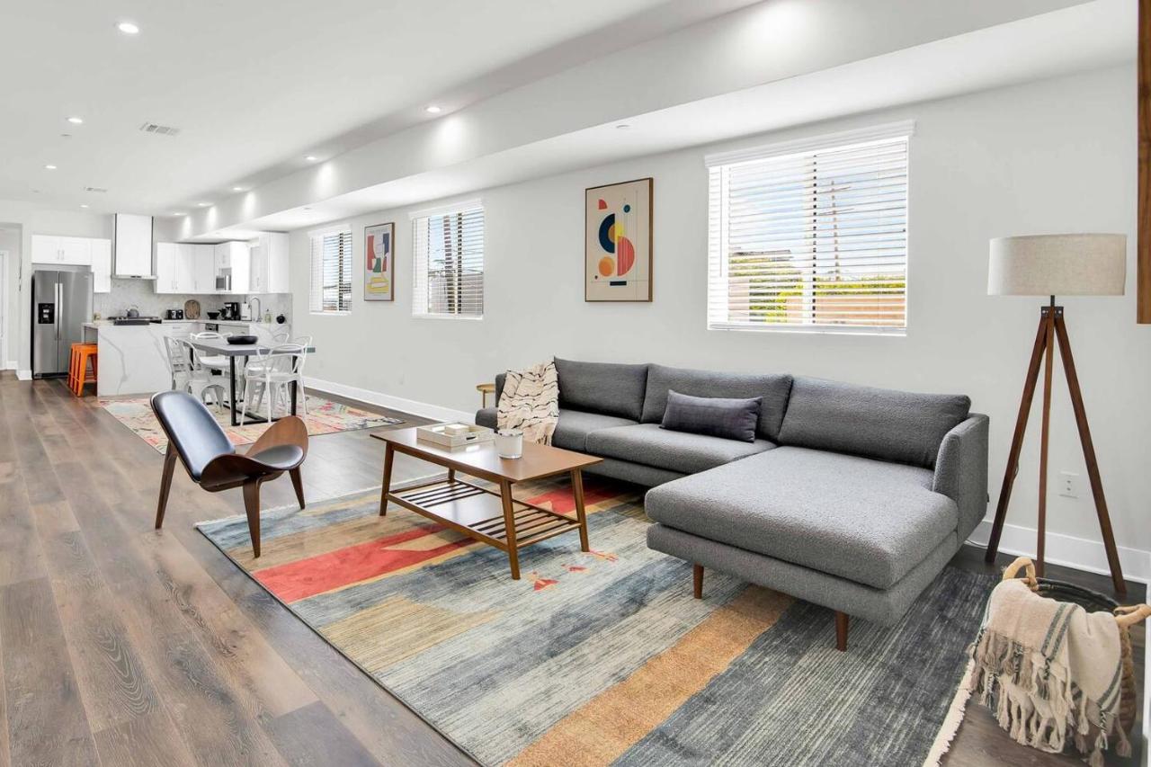 LA Rooftop Paradise 2 - 4