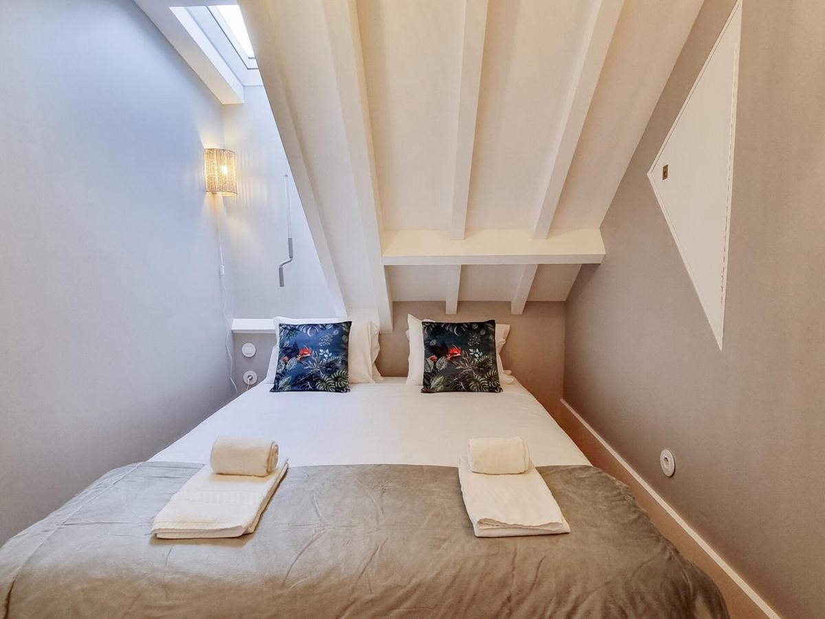 Charming loft with mezzanine in the city center - 2