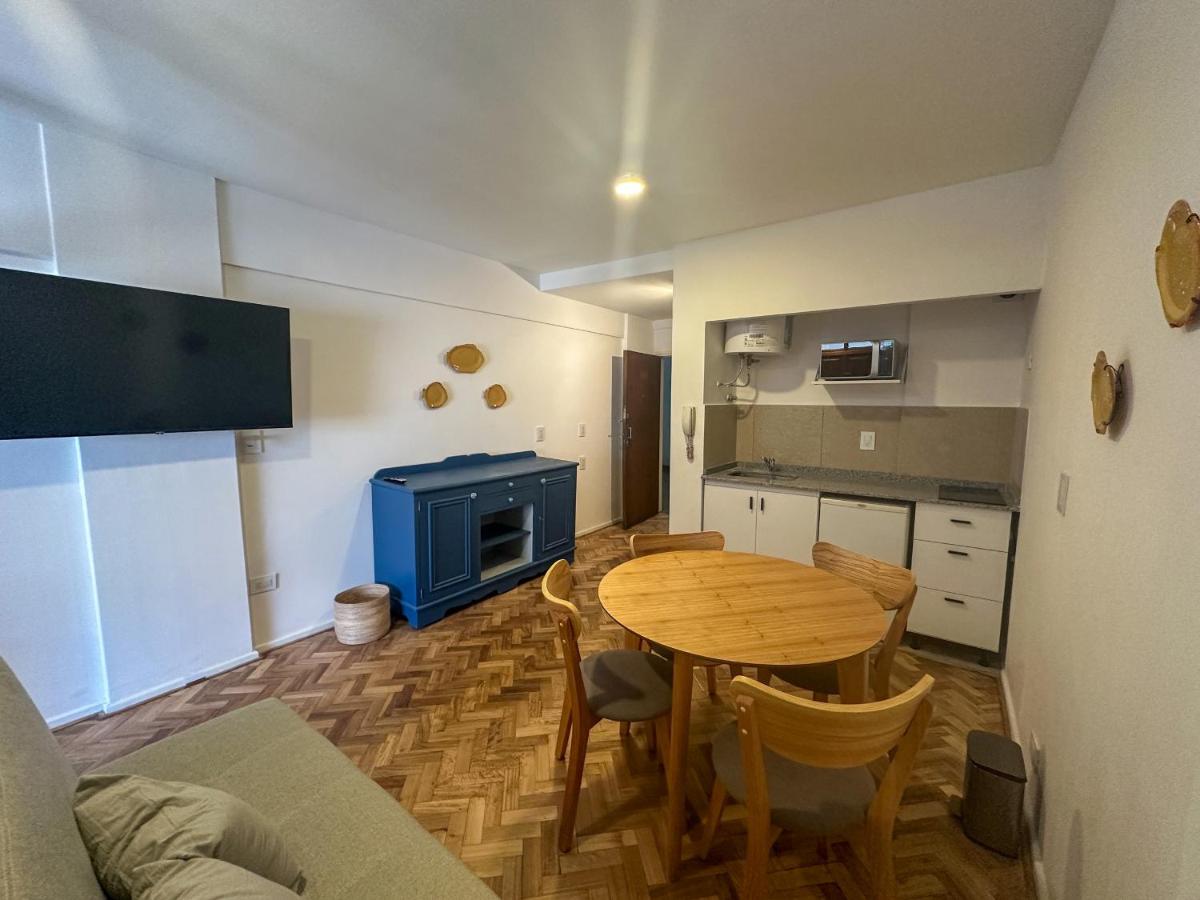 RentUp - Monoambiente Funcional Zona Tribunales, Colón y Teatros