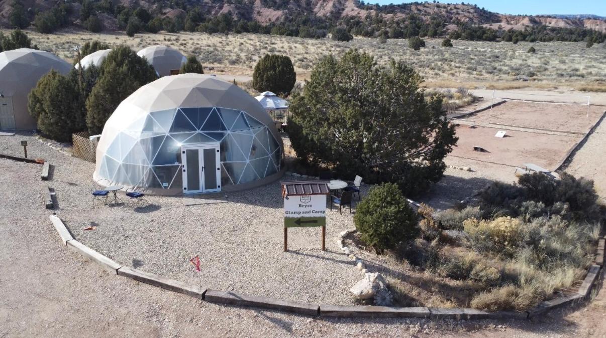 Bryce Glamp And Camp — photo 13