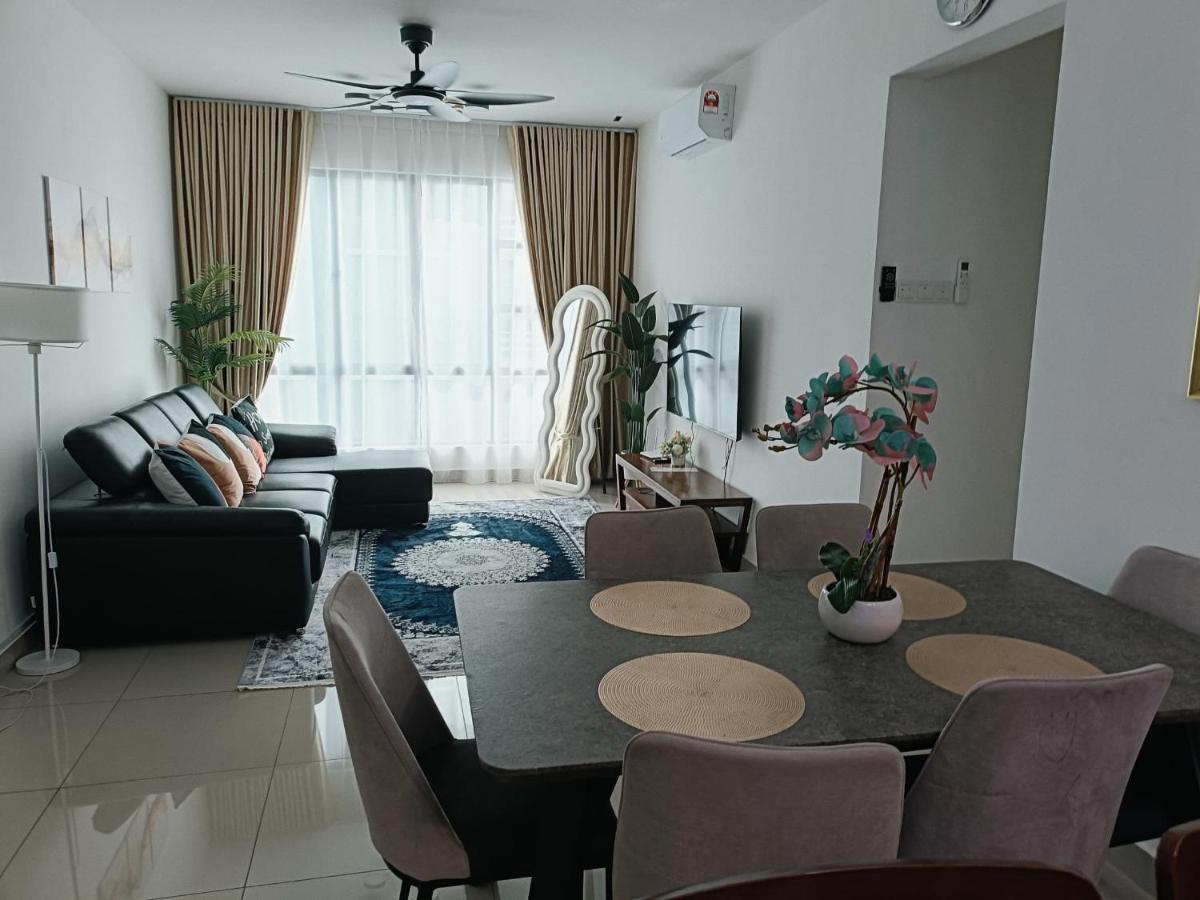 Raycation Homestay - 4
