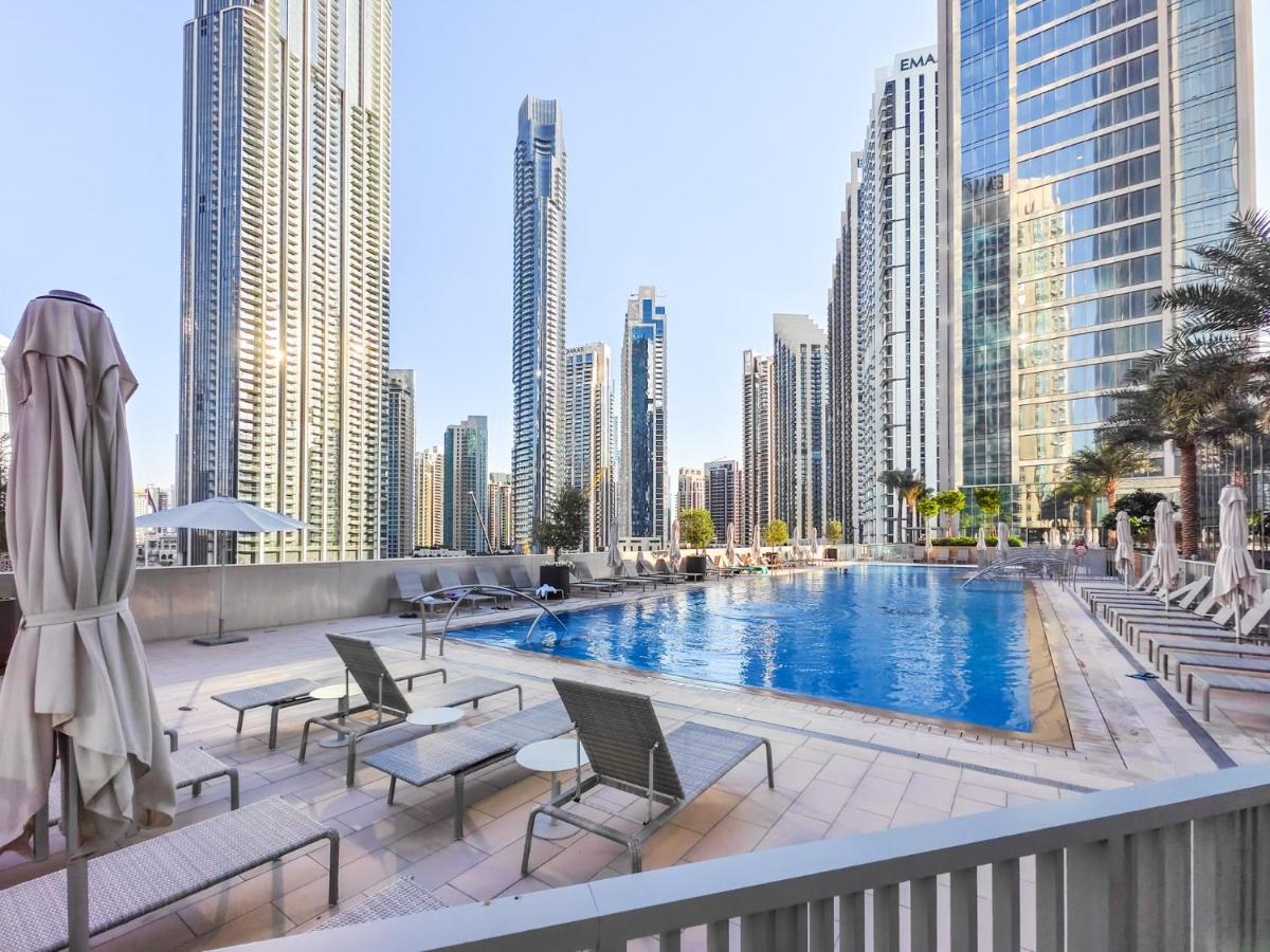 the London Condo - Executive 4BR Pad - Burj Khalifa & Fountain View - 4
