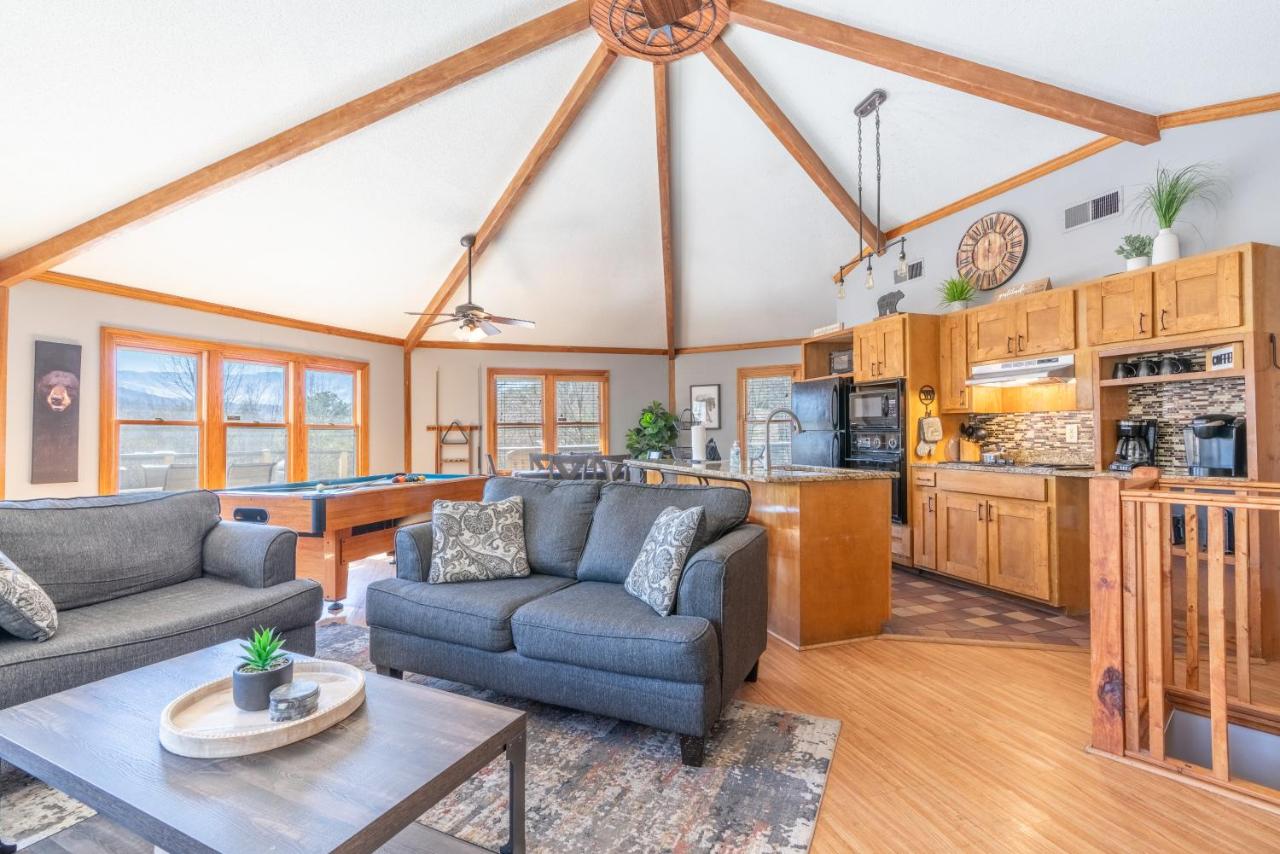 Hawks Landing Cabin — photo 5