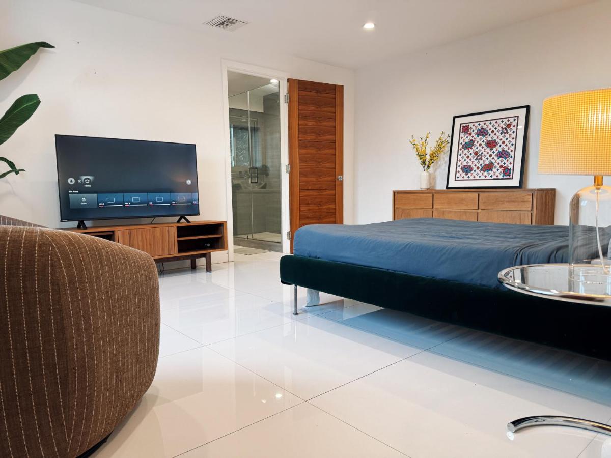 Hollywood hill stunning view cozy private room - 5