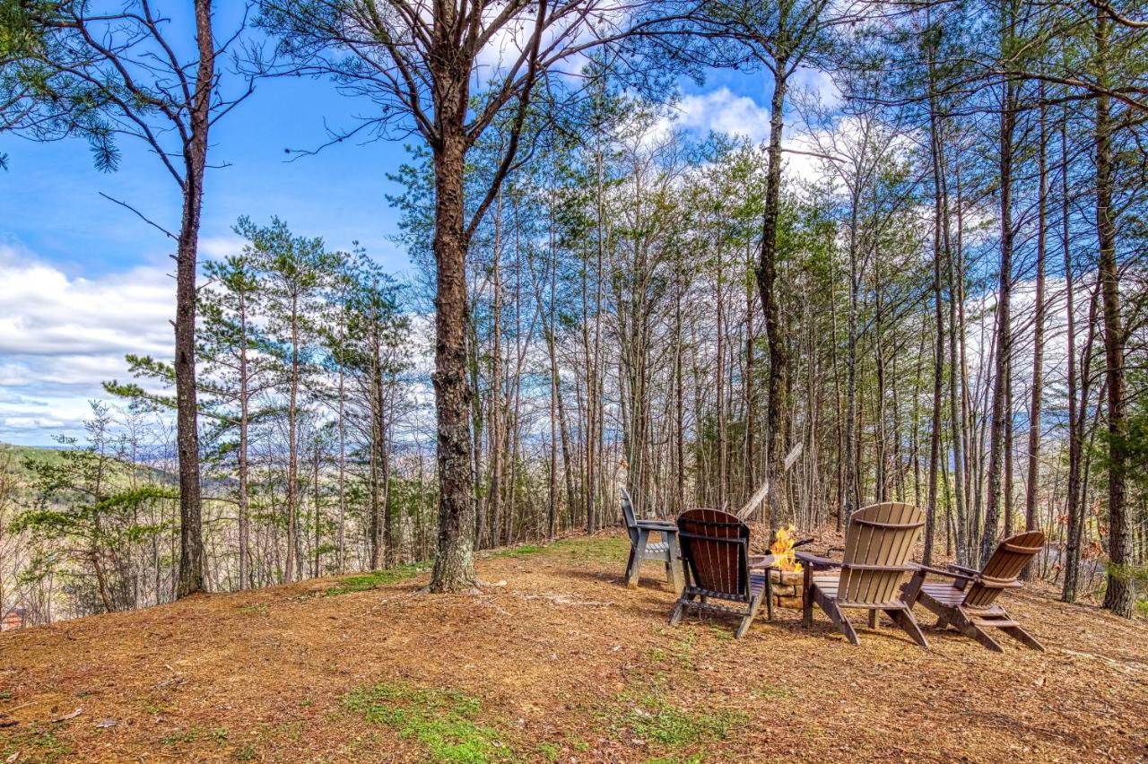 Old Glory Cabin — photo 12