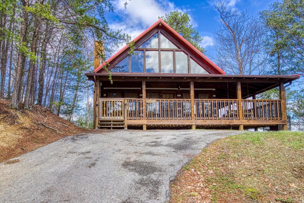 Old Glory Cabin — photo 13